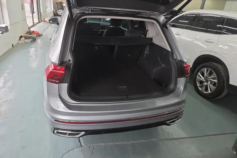 Tiguan L PHEV 2022 430PHEV Plug-in Hybrid Flagship Edition — миниатюра 17