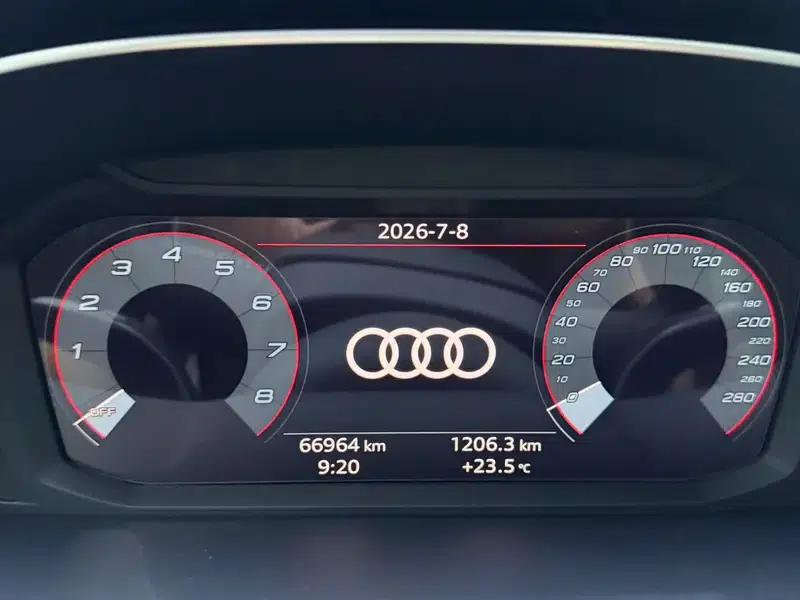 Audi Q3 2022 35 TFSI Fashion Dynamic Edition — миниатюра 8
