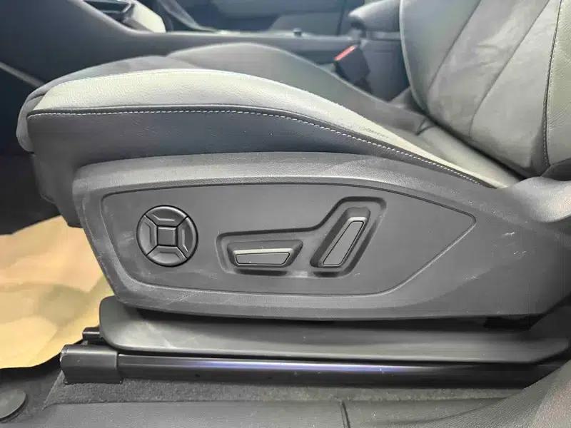 Audi Q3 2023 35 TFSI Progressive Dynamic — миниатюра 16