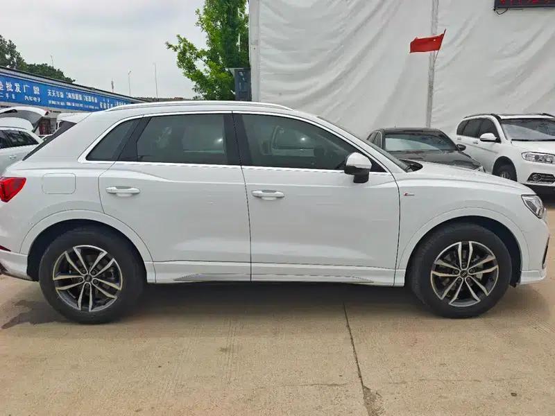 Audi Q3 2022 35 TFSI Progressive Dynamic — миниатюра 4