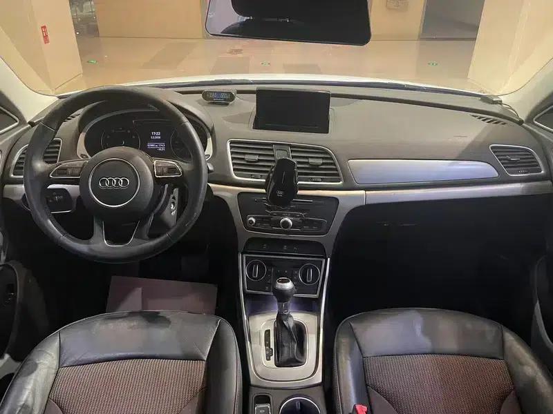 Audi Q3 2018 30th Anniversary Edition 30 TFSI Fashion Model — миниатюра 11