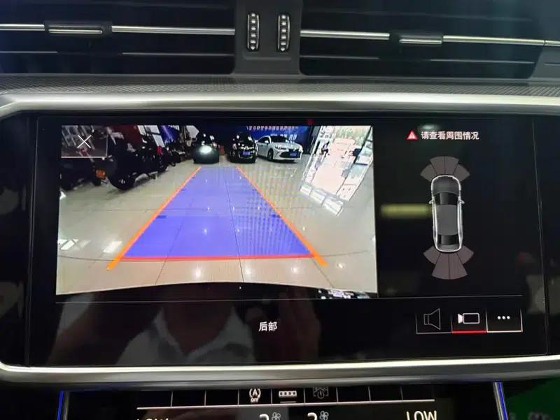 Audi A6L 2023 45 TFSI Premium Dynamic Edition — миниатюра 12