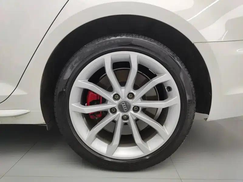 Audi A4L 2019 45 TFSI quattro Individual Sport Edition (China VI Emission Standard) — миниатюра 9