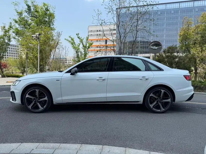Audi A4L 2024 40 TFSI Luxury Dynamic — миниатюра 4