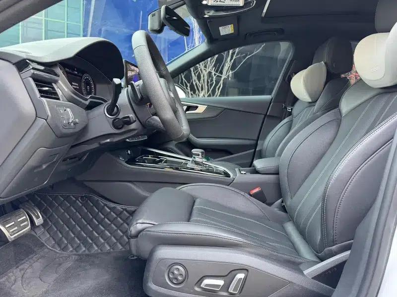 Audi A4L 2024 40 TFSI Luxury Dynamic — миниатюра 10