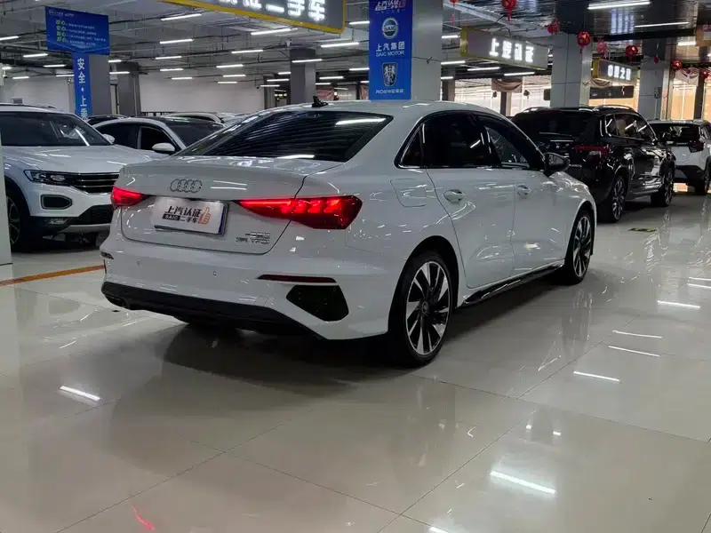 2022 Audi A3 A3L Limousine 35 TFSI Fashion Sport — миниатюра 6