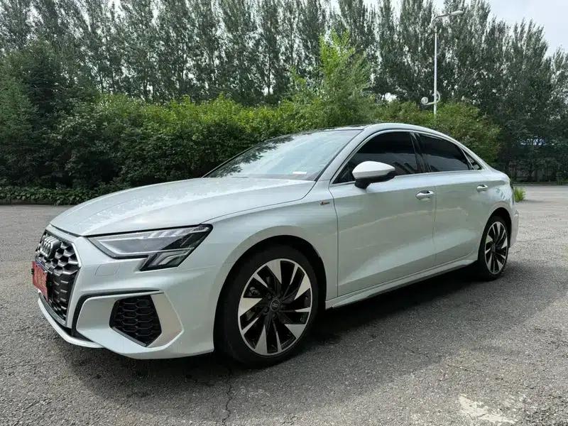 2022 Audi A3 A3L Limousine 35 TFSI Fashion Sport — миниатюра 1