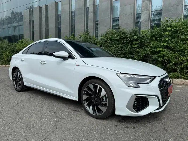 2022 Audi A3 A3L Limousine 35 TFSI Fashion Sport — миниатюра 3