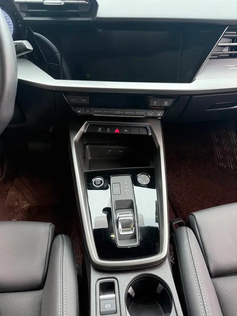 Audi A3 2023 Sportback 35 TFSI Fashion Sport — миниатюра 12