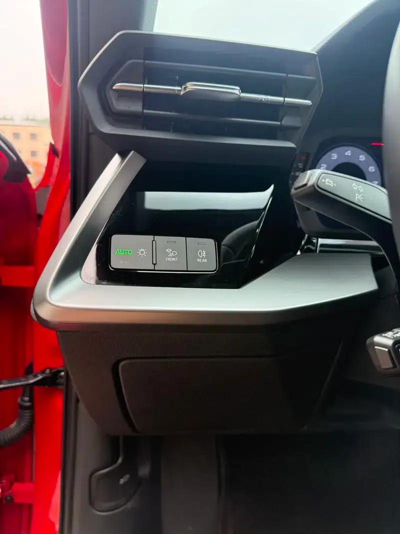 Audi A3 2023 Sportback 35 TFSI Fashion Sport — миниатюра 15