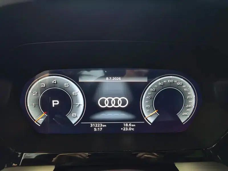 Audi A3 2023 Facelift A3L Limousine 35 TFSI Luxury Sport — миниатюра 12