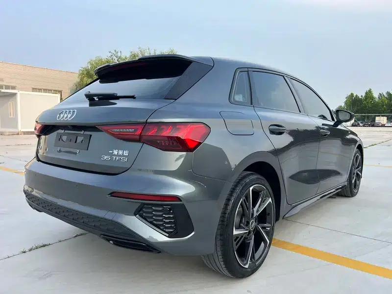 Audi A3 2022 Sportback 35 TFSI Fashion Sport — миниатюра 5