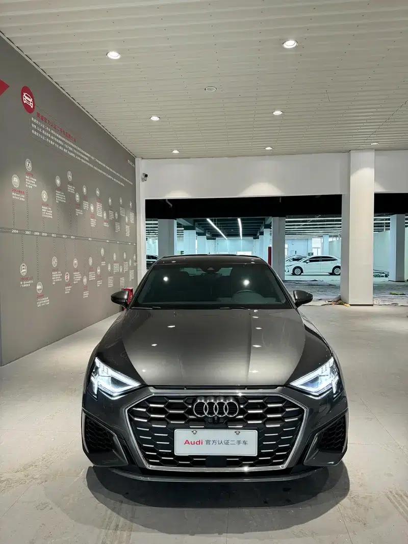 Audi A3 2023 Facelift Sportback 35 TFSI Fashion Sporty Model — миниатюра 2