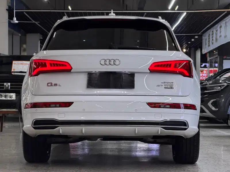 Audi Q5L 2020 40 TFSI Luxury Fashion Edition — миниатюра 4