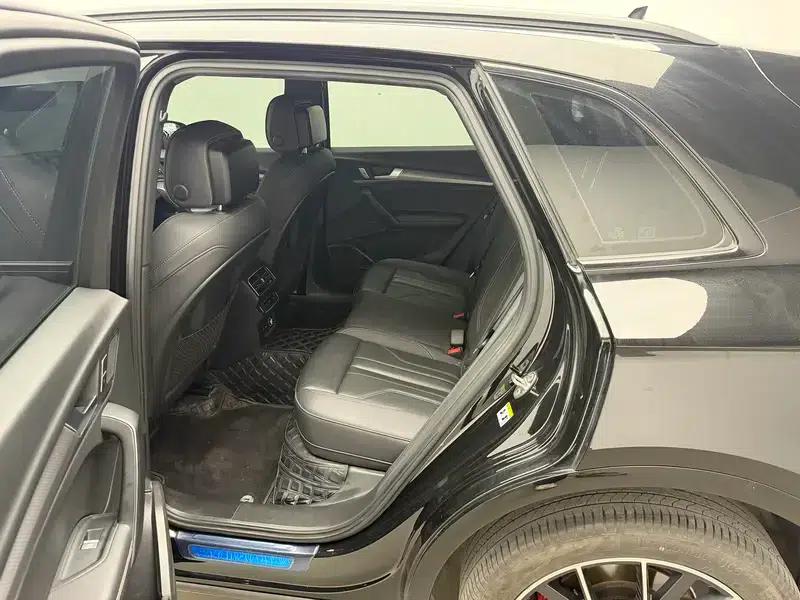 Audi Q5L 2024 45TFSI Luxury Dynamic — миниатюра 18