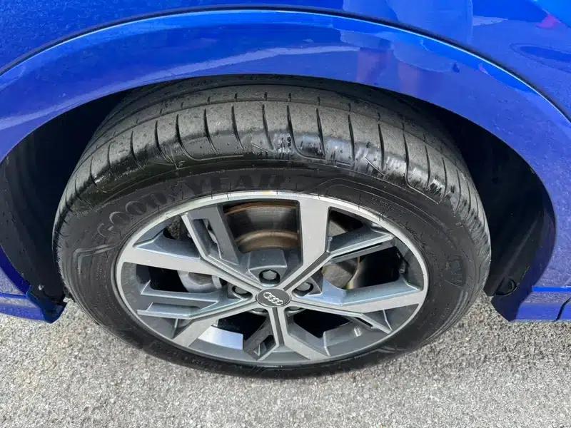 Audi Q3 Sportback 2022 40 TFSI Fashion Edition — миниатюра 18