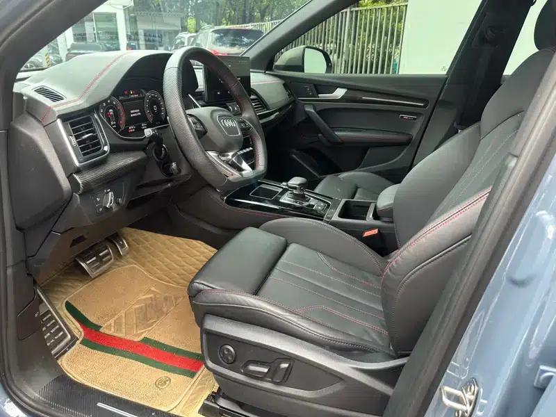 Audi Q5L Sportback 2022 Facelift 40 TFSI RS Package (Extreme Performance) — миниатюра 25