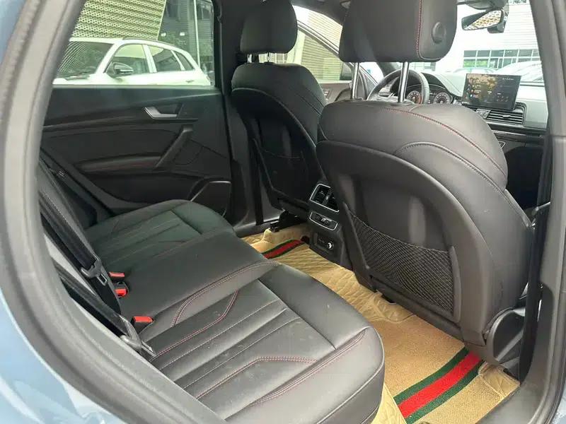 Audi Q5L Sportback 2022 Facelift 40 TFSI RS Package (Extreme Performance) — миниатюра 29