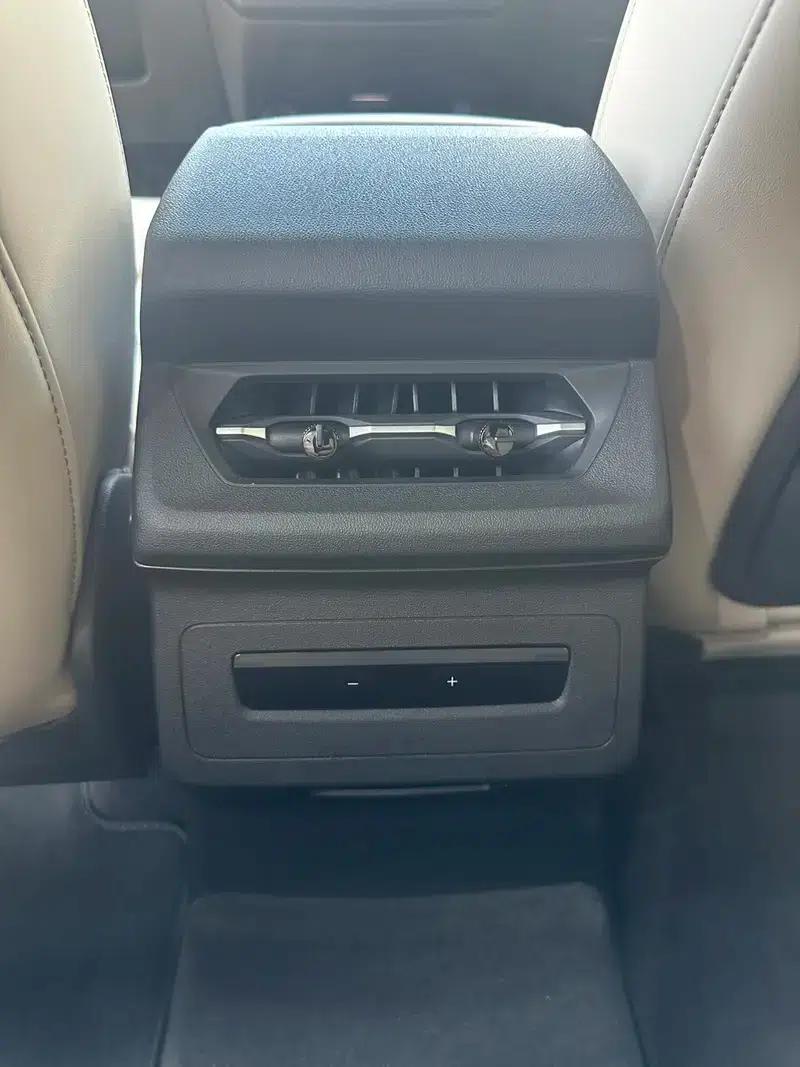 Audi Q6L e-tron 2026 First Edition — миниатюра 11