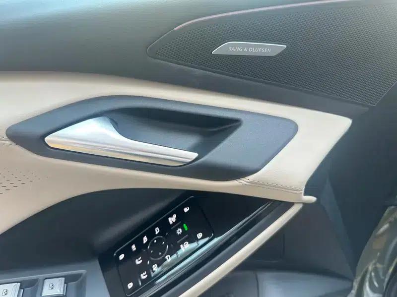 Audi Q6L e-tron 2026 First Edition — миниатюра 15