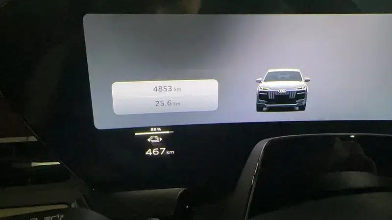 Audi Q6L e-tron 2026 First Edition — миниатюра 8