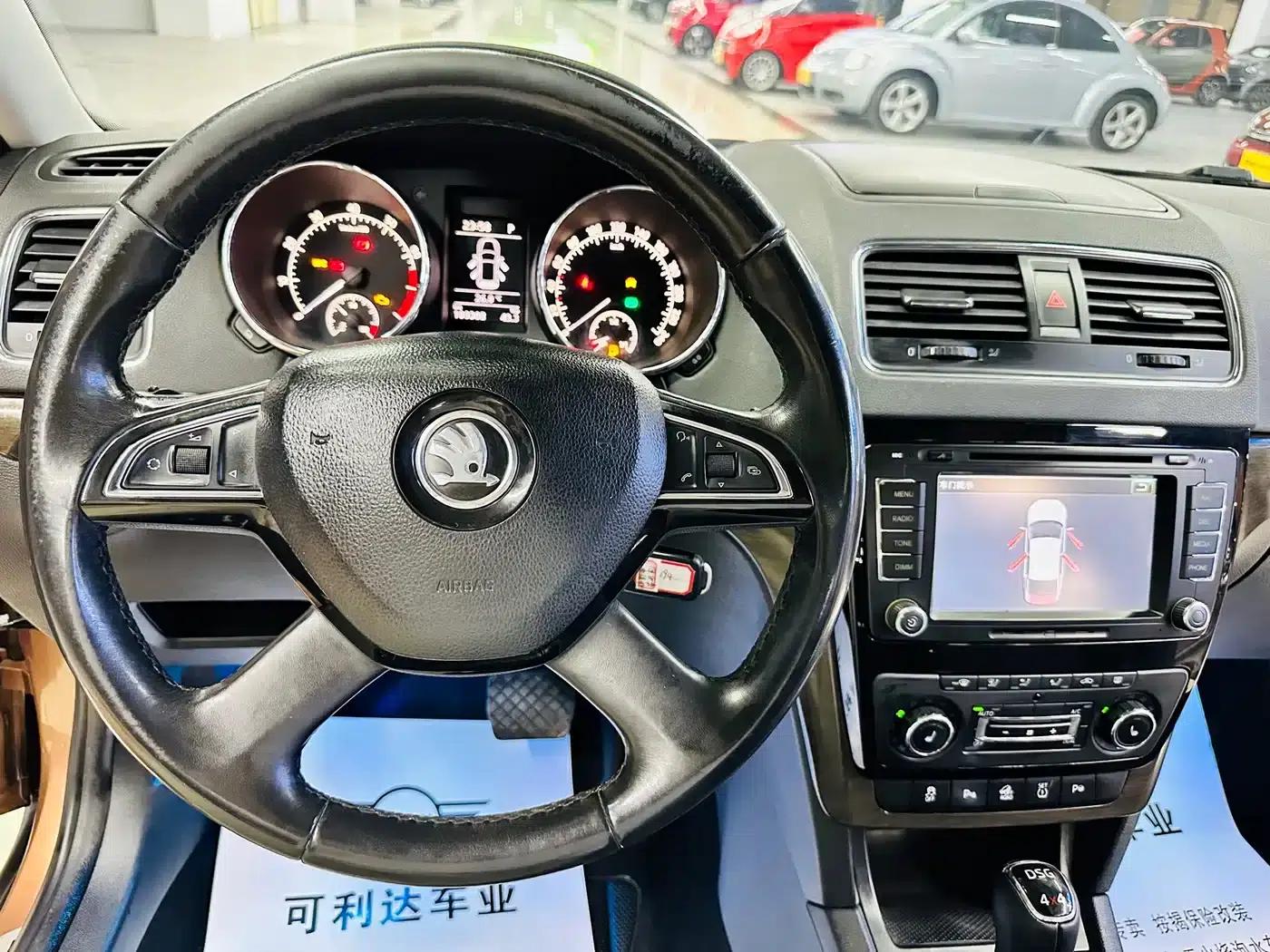 Yeti 2014 1.8TSI DSG Off-Road Edition — миниатюра 42