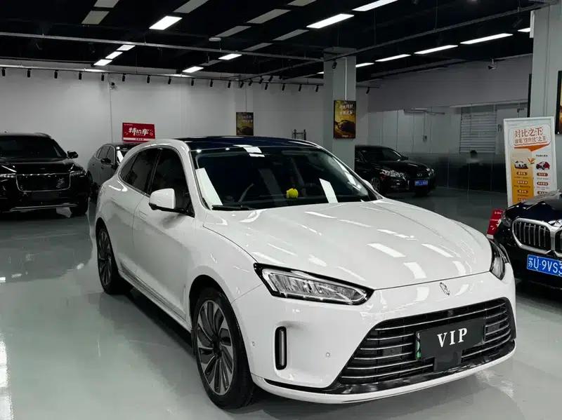 Wenjie M5 2022 Extended Range AWD Performance Edition — миниатюра 3