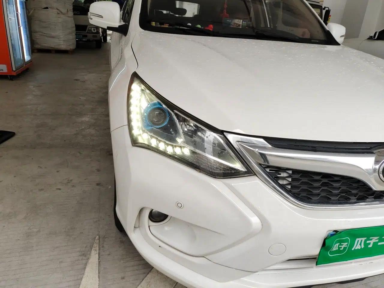 BYD Song 2016 GaiShi Edition 1.5TID Automatic Elite Model — миниатюра 7
