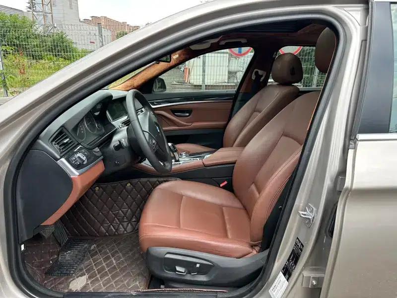 BMW 5 Series 2013 520Li Elegant Edition — миниатюра 14