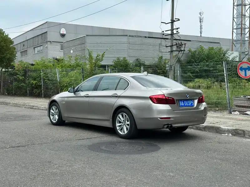 BMW 5 Series 2013 520Li Elegant Edition — миниатюра 4