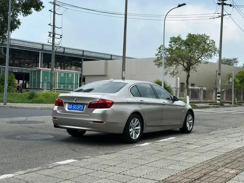 BMW 5 Series 2013 520Li Elegant Edition — миниатюра 6