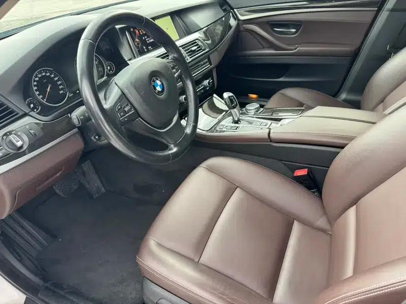 2017 BMW 5 Series 525Li Luxury Design Package — миниатюра 8