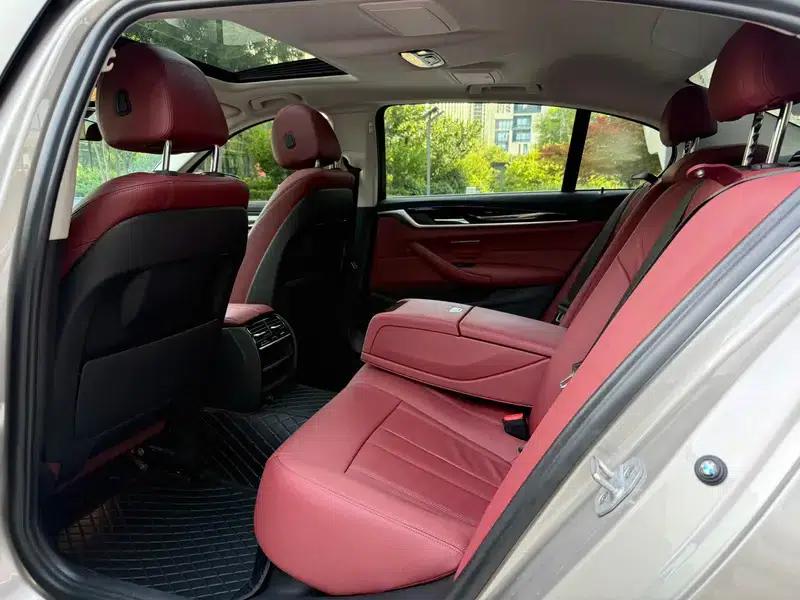 BMW 5 Series 2018 528Li Launch Special Edition — миниатюра 10
