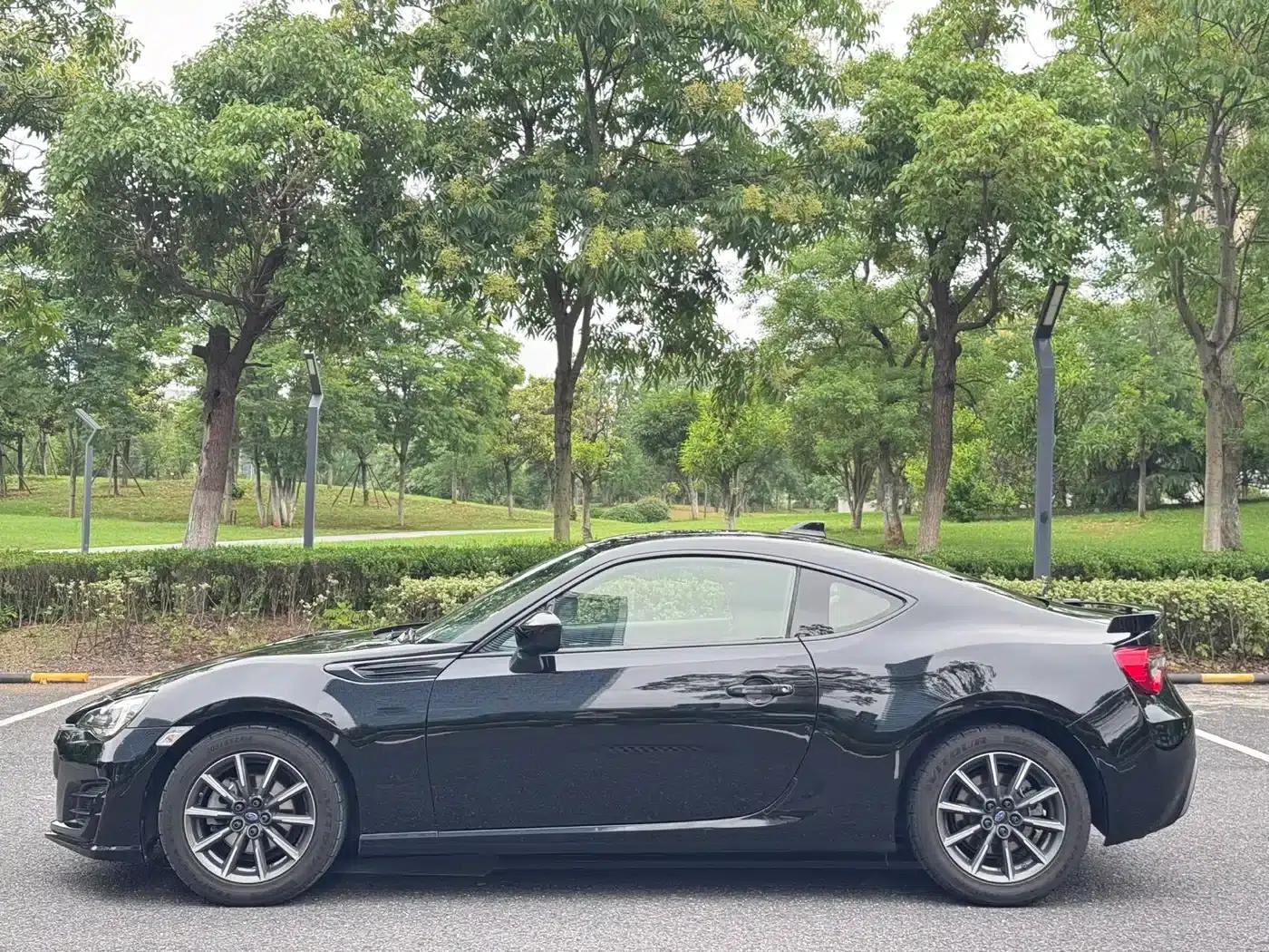 Subaru BRZ 2020 2.0L Manual Type-RS Edition — миниатюра 3