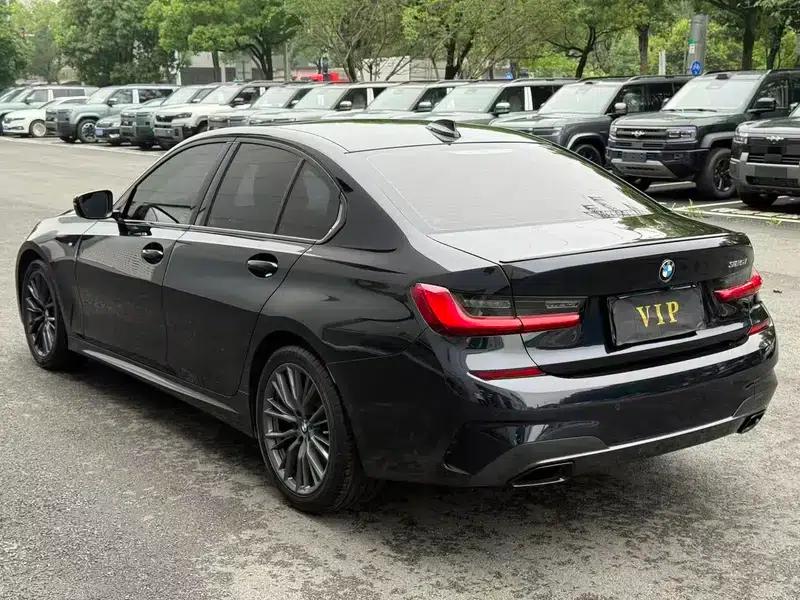 2022 BMW 3 Series Facelift 325i M Sport Shadow Edition — миниатюра 4