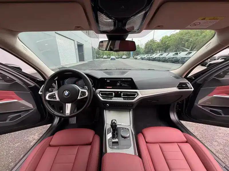 2022 BMW 3 Series Facelift 325i M Sport Shadow Edition — миниатюра 9