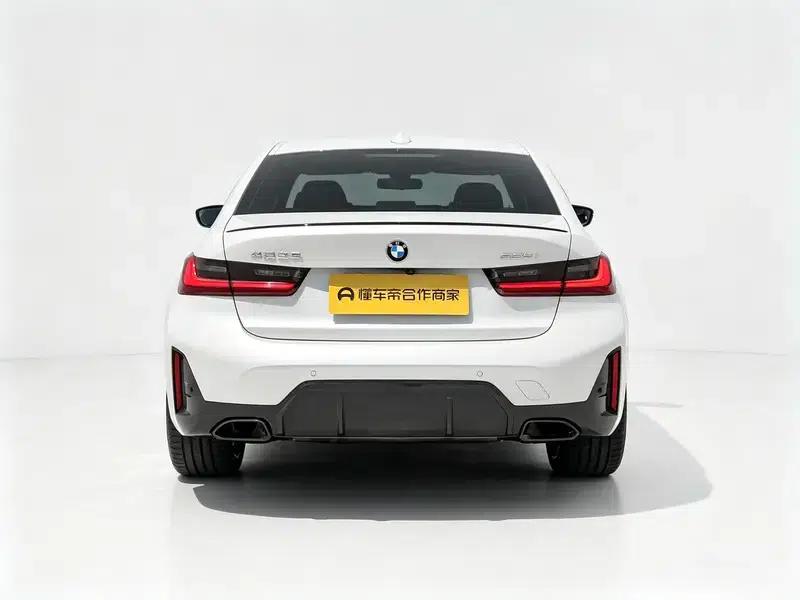 2023 BMW 3 Series 325i M Sport Shadow Edition — миниатюра 5