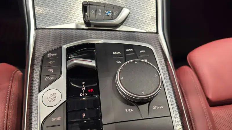 2025 BMW 3 Series 330i M Sport Shadow Edition — миниатюра 13