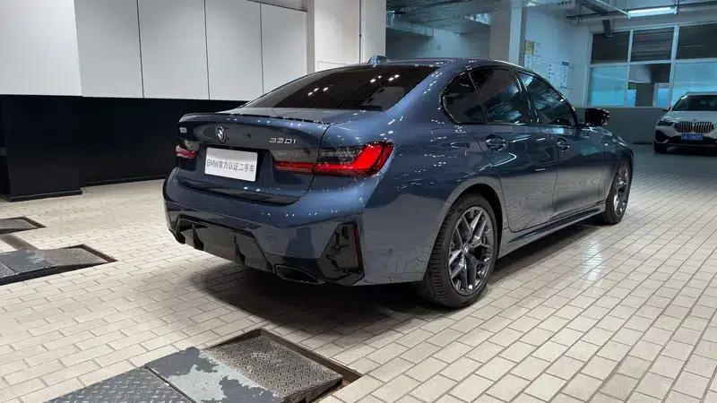 2025 BMW 3 Series 330i M Sport Shadow Edition — миниатюра 7