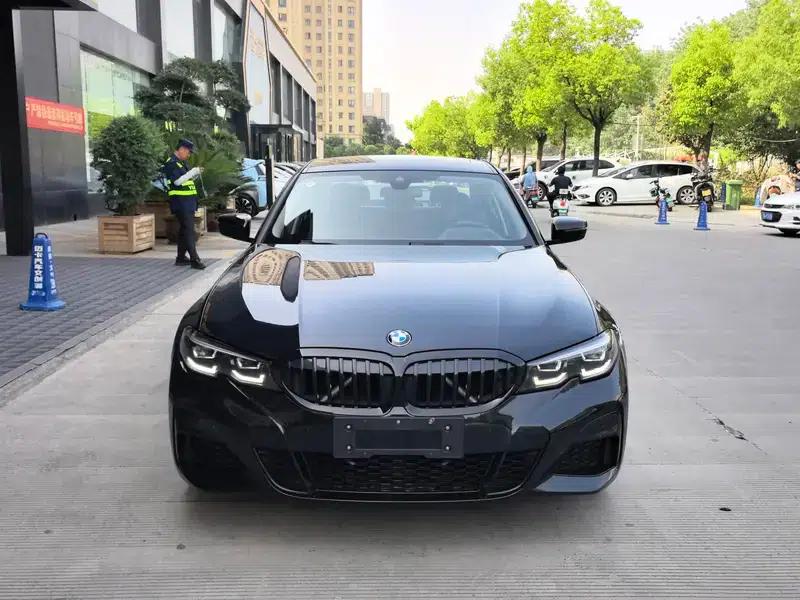 2021 BMW 3 Series 330i M Sport Shadow Edition — миниатюра 2