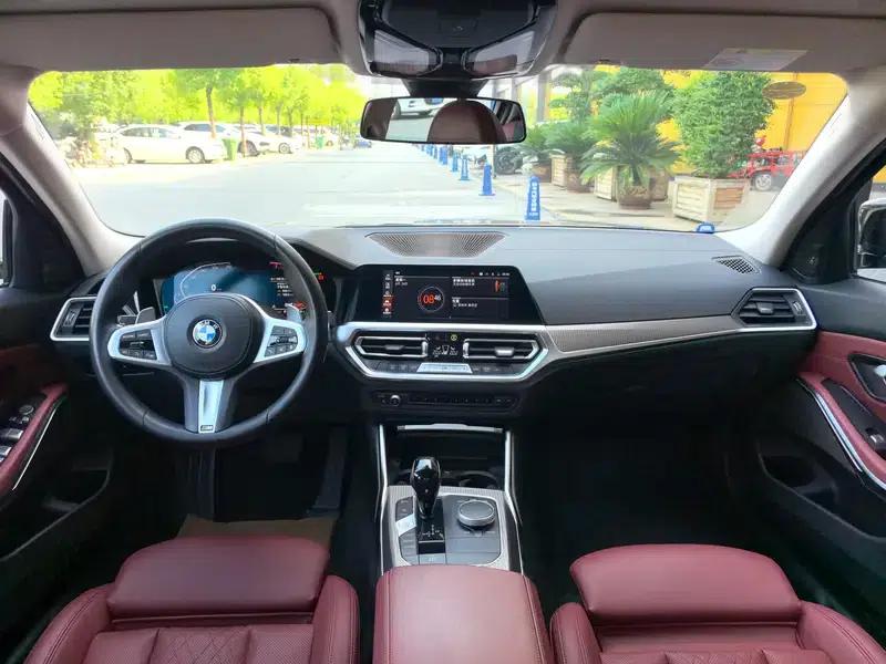 2021 BMW 3 Series 330i M Sport Shadow Edition — миниатюра 12