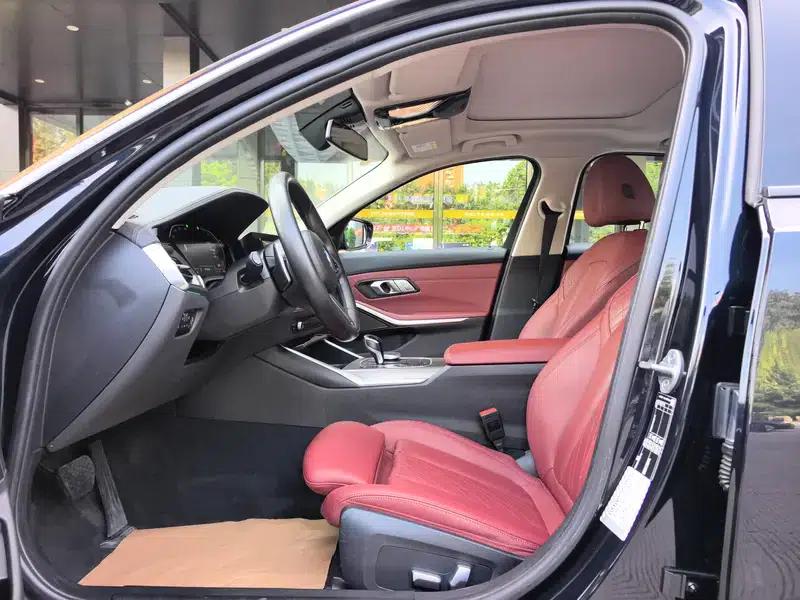 2021 BMW 3 Series 330i M Sport Shadow Edition — миниатюра 17