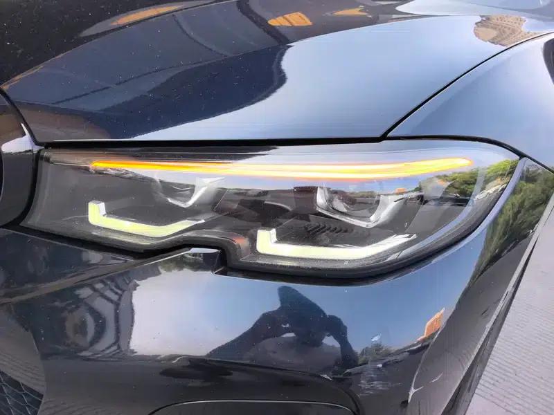 2021 BMW 3 Series 330i M Sport Shadow Edition — миниатюра 8