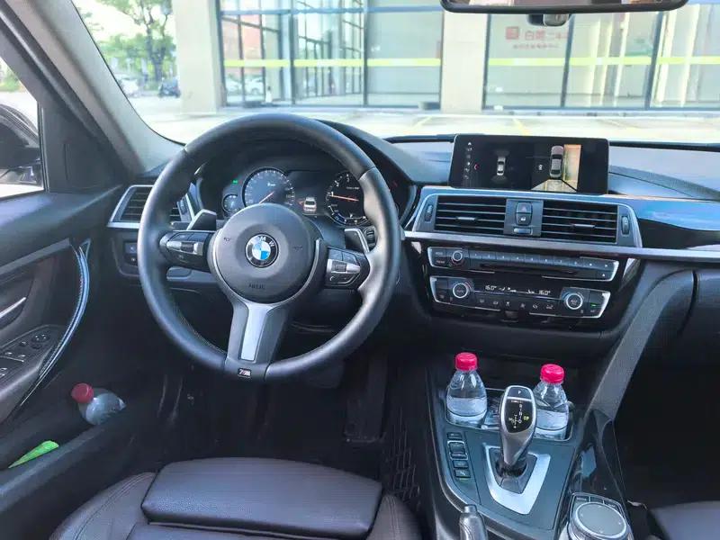 2018 BMW 3 Series 320Li Leading M Sport Package — миниатюра 11