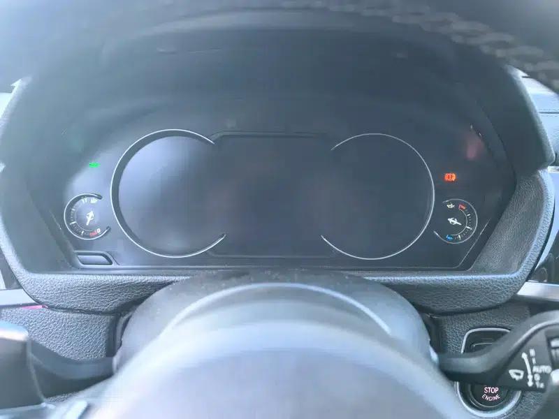 2018 BMW 3 Series 320Li Leading M Sport Package — миниатюра 10