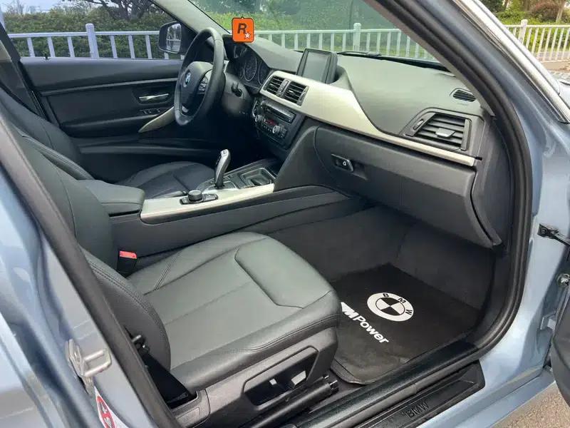 BMW 3 Series 2014 320Li Fashion Edition — миниатюра 11