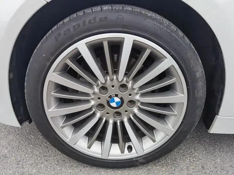 BMW 3 Series 2019 320Li Fashion Edition — миниатюра 11