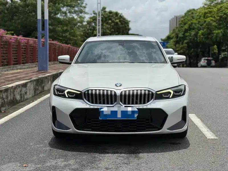 2023 BMW 3 Series 320Li M Sport Package — миниатюра 2