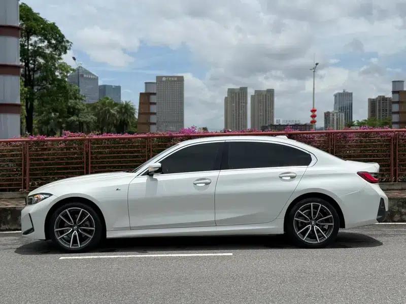 2023 BMW 3 Series 320Li M Sport Package — миниатюра 3