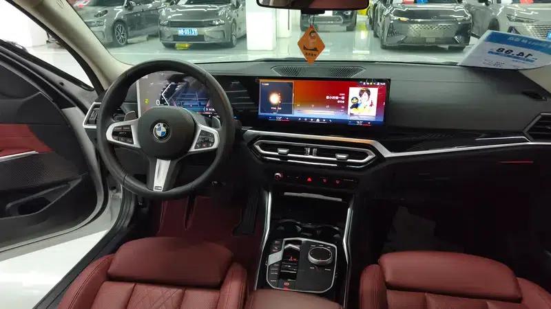 2023 BMW 3 Series 320Li M Sport Package — миниатюра 13